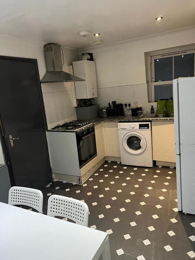 לונדון 3 Bedroom Flat In King'S Cross, St Pancras'S. 8 People מראה חיצוני תמונה