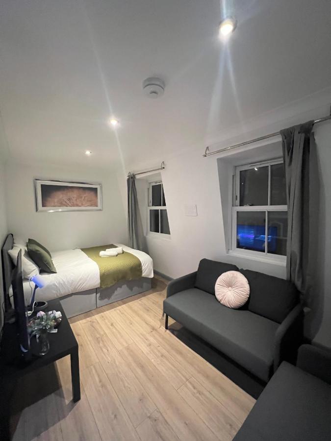 לונדון 3 Bedroom Flat In King'S Cross, St Pancras'S. 8 People מראה חיצוני תמונה
