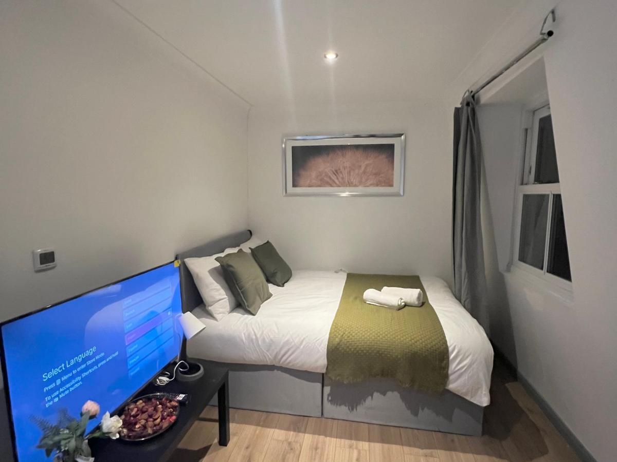 לונדון 3 Bedroom Flat In King'S Cross, St Pancras'S. 8 People מראה חיצוני תמונה