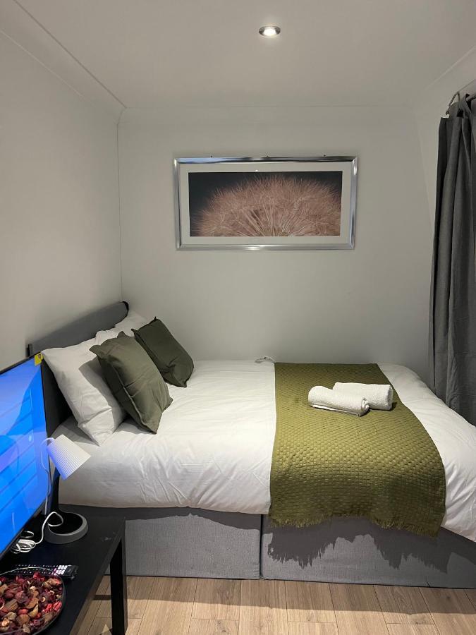 לונדון 3 Bedroom Flat In King'S Cross, St Pancras'S. 8 People מראה חיצוני תמונה