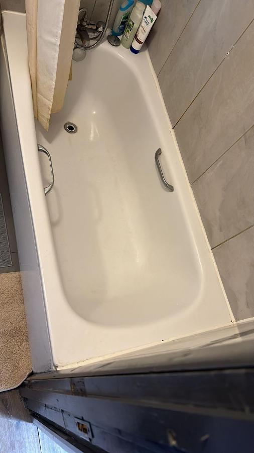 לונדון 3 Bedroom Flat In King'S Cross, St Pancras'S. 8 People מראה חיצוני תמונה